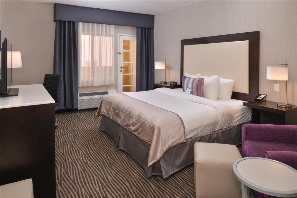 Best Western Plus Hotel At The Convention Center Main image